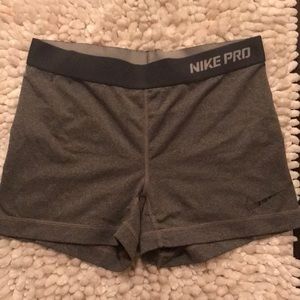 Women’s Nike pro medium shorts 3in inseam